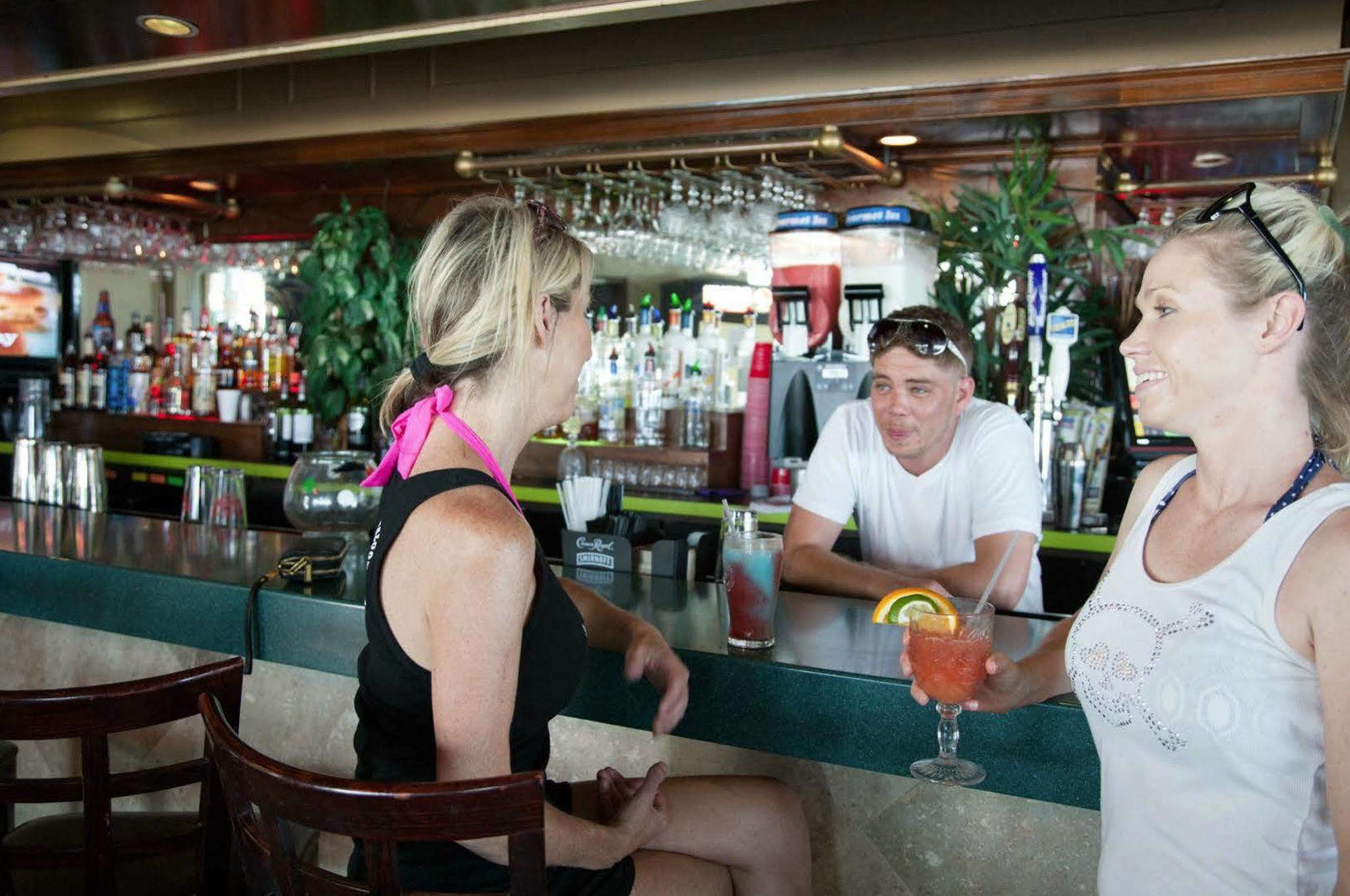 Sands Beach Club Resort Briarcliffe Acres Екстериор снимка